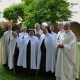 Die Jubilarinnen mit Generaloberin Sr. M. Michaela Pfeiffer-Vogl, P. Theophan Beierle und Bischofsvikar Haidinger © Marienschwestern